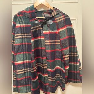 Green plaid tartan cape with toggle